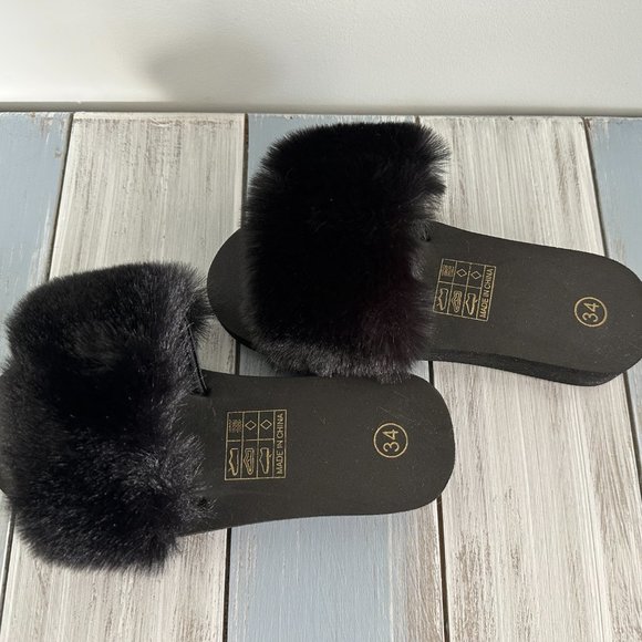 NEW! Shein Adorable Black Faux Fur Slides / Slippers Sz 34 Fits 2.5 Girls  /Kids - Picture 3 of 5